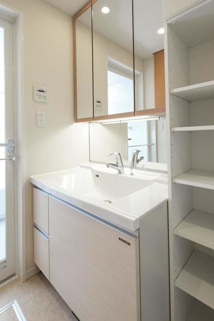 ※写真は同タイプ住戸です。(内装)