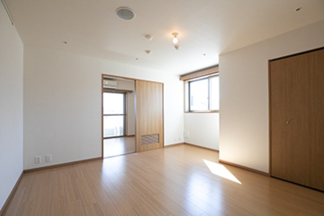 ※写真は同タイプ住戸です。(居間)