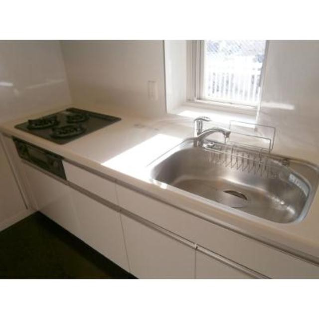 ※写真は同タイプ住戸です。(キッチン)