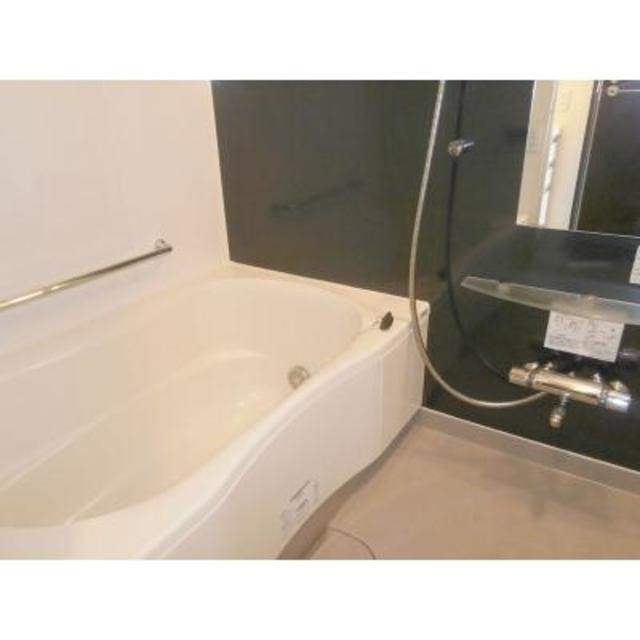 ※写真は同タイプ住戸です。(風呂)