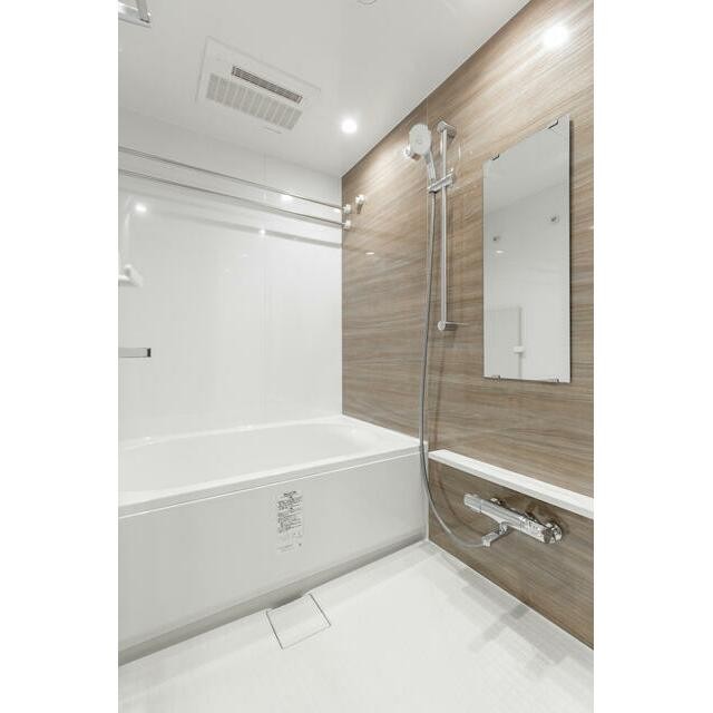 Bタイプ2023年5月撮影 同タイプ502号室の写真です。(風呂)