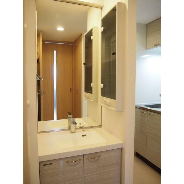 独立洗面台(内装)