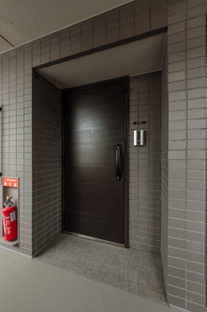 ※写真は同タイプ住戸です。(玄関)