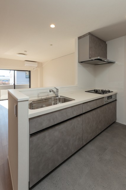 ※写真は同タイプ住戸です。(キッチン)