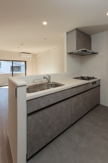 ※写真は同タイプ住戸です。(キッチン)