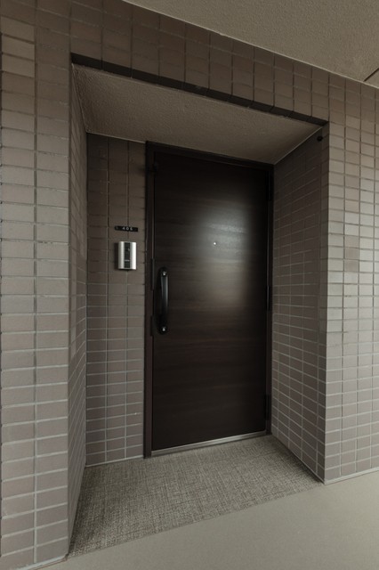 ※写真は同タイプ住戸です。(玄関)