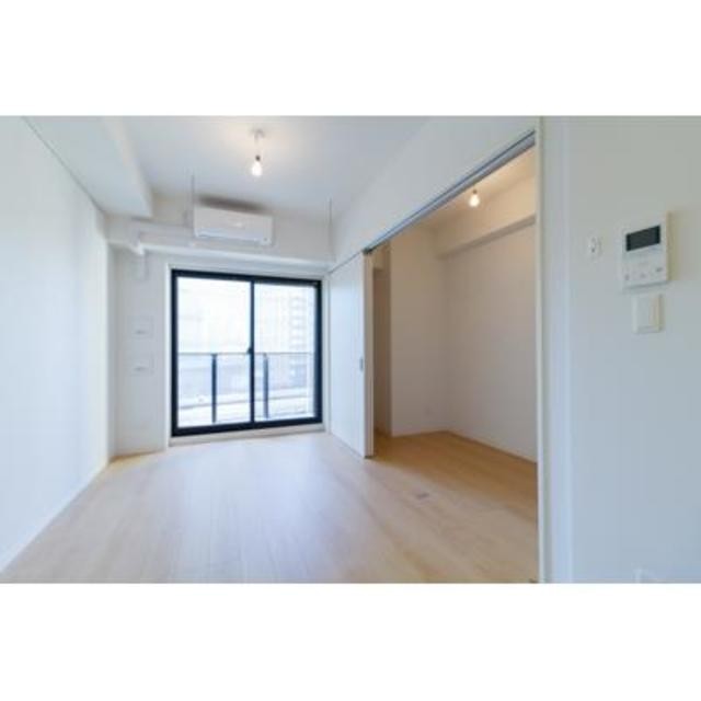 ※写真は同タイプ住戸です。(居間)