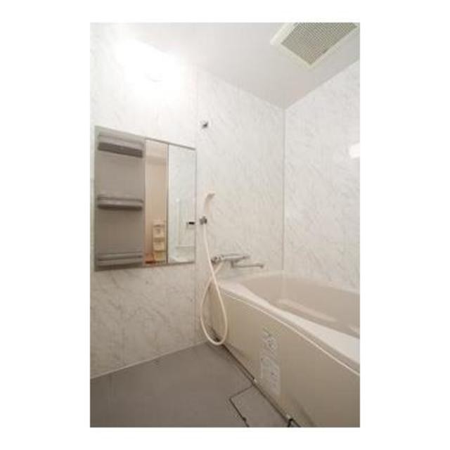 ※写真は同タイプ住戸です。(風呂)