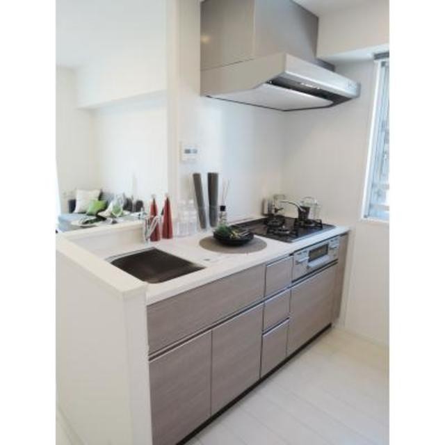 ※写真は同タイプ住戸です。(キッチン)