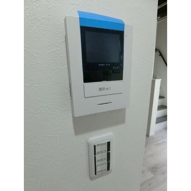 安心のモニター付きインターホンです！