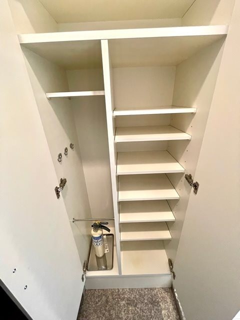 ※同仕様写真含む(玄関)