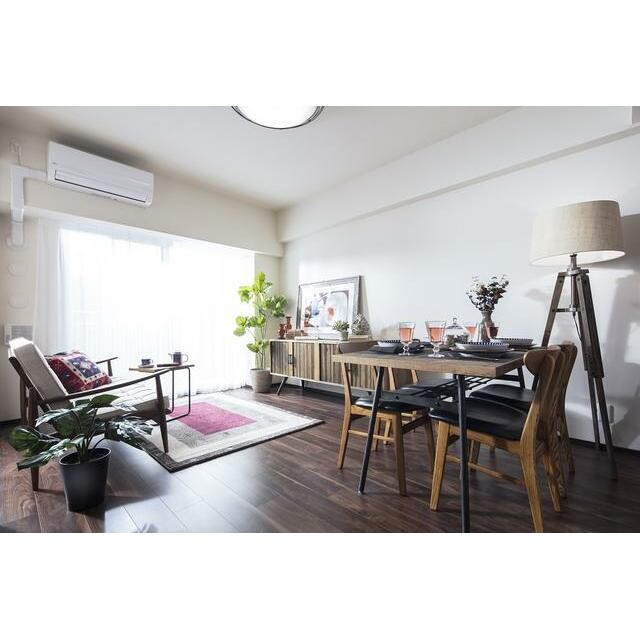 ※同仕様写真含む(居間)