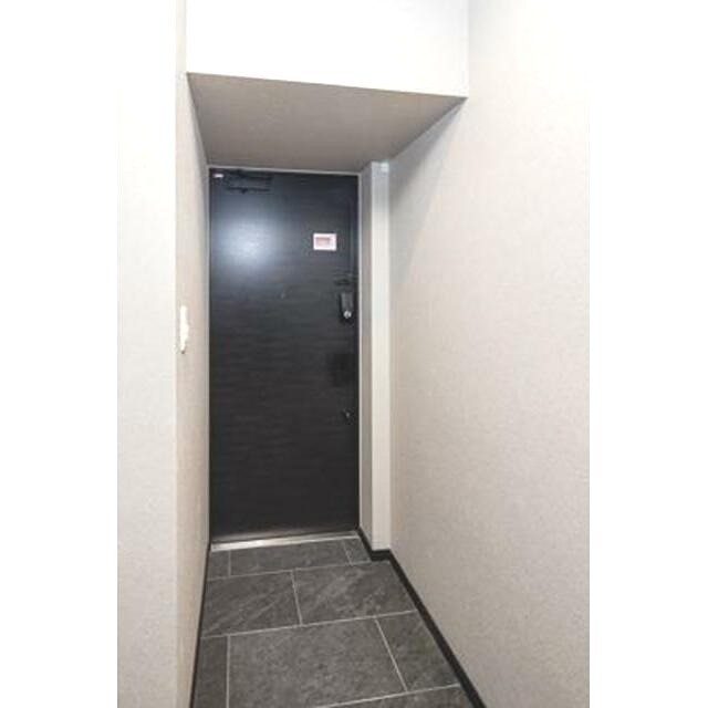 ※同仕様写真含む(玄関)