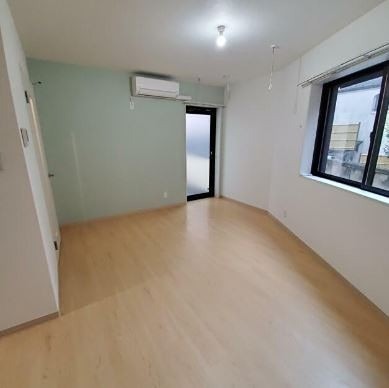 ※同仕様写真含む(居間)