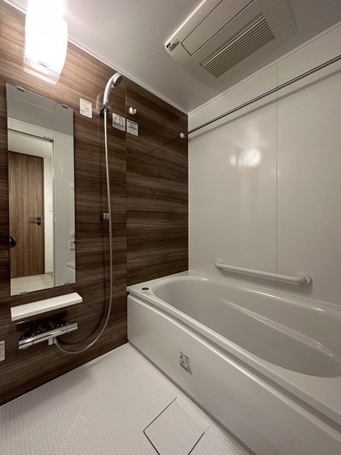 ※写真は同タイプ住戸です。(風呂)