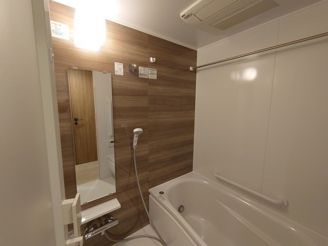 ※写真は同タイプ住戸です。(風呂)