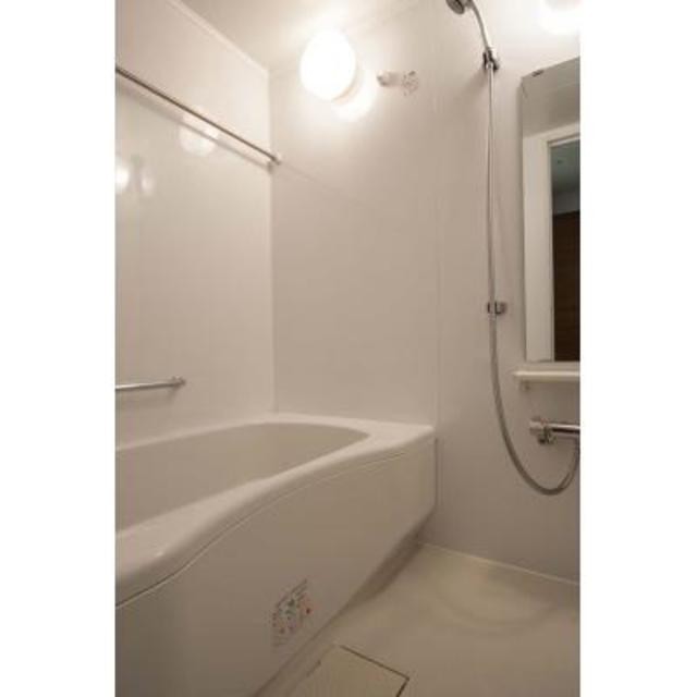 ※写真は同タイプ住戸です。(風呂)