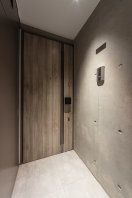 ※写真は同タイプ住戸です。(玄関)