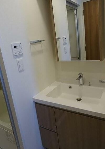 ※同仕様写真含む(内装)