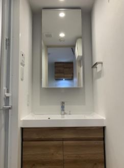 ※同仕様写真含む(内装)