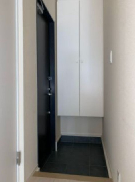 ※同仕様写真含む(玄関)