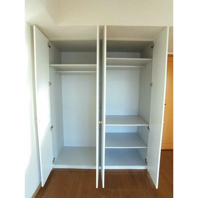 クローゼット(内装)