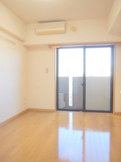 ※同仕様写真含む(居間)