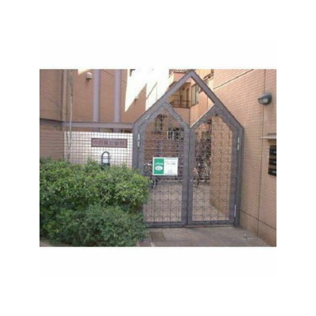 オートロックなので安心です。(その他建物画像)