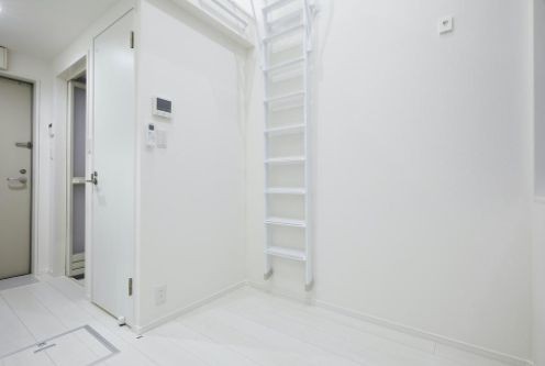 ※同仕様写真含む(玄関)