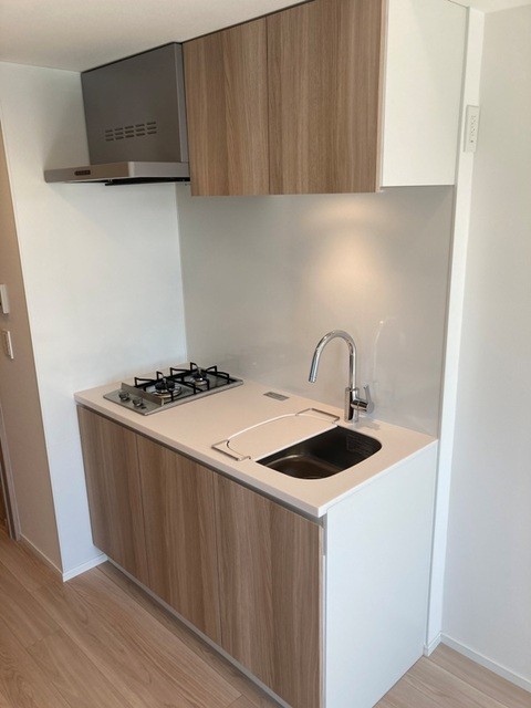 ※写真は同タイプ住戸です。(キッチン)