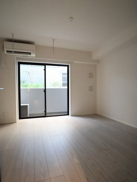 ※同仕様写真含む(居間)