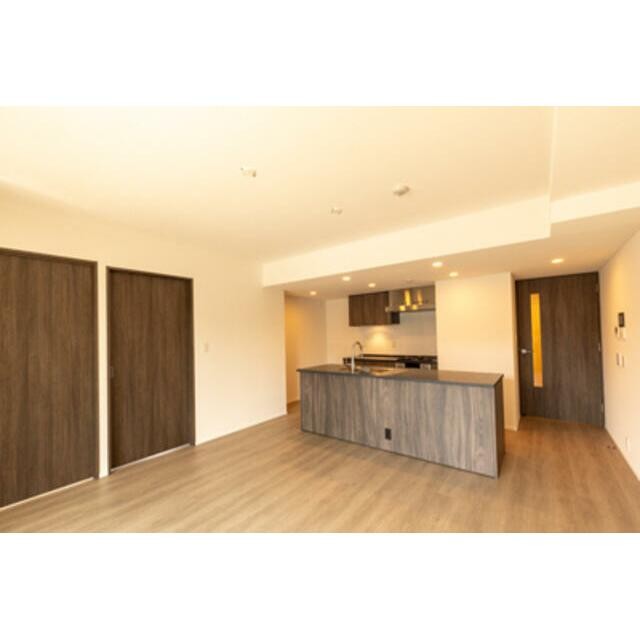 ※同仕様写真含む(居間)