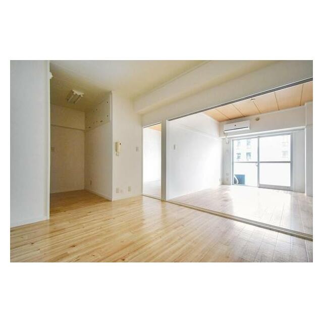 ビレッジハウスの同一物件・同一タイプの間取りの写真です(居間)