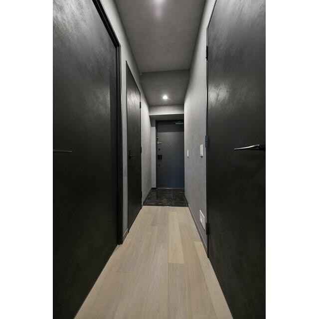 ※写真は同タイプ住戸です。(玄関)