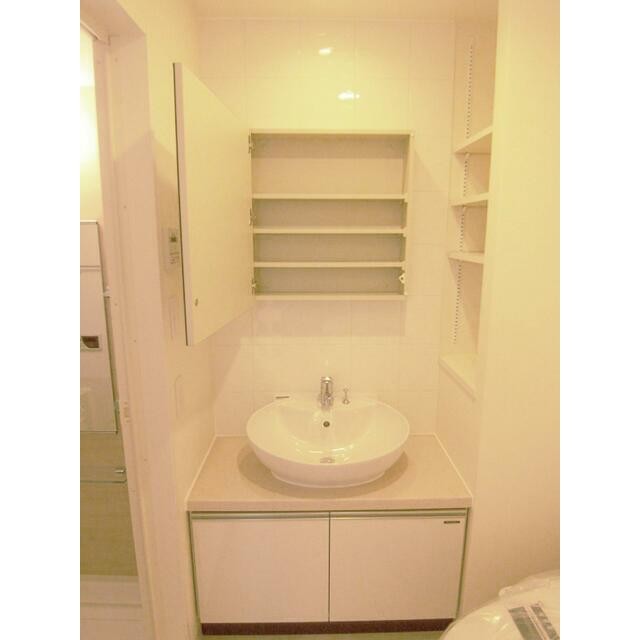 ※同仕様写真含む(内装)