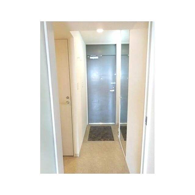 ※同仕様写真含む(玄関)