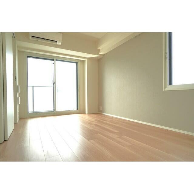 ※写真は同タイプ住戸です。(居間)