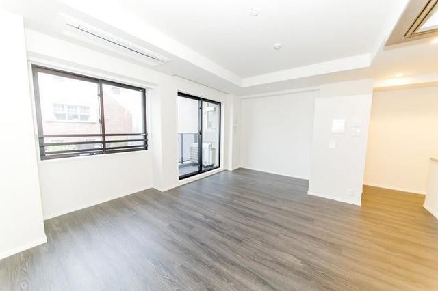 ※写真は同タイプ住戸です。(居間)