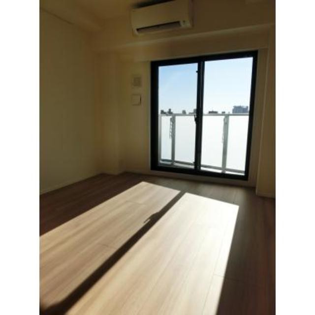 ※写真は同タイプ住戸です。(居間)