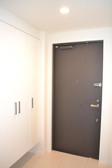 ※同仕様写真(玄関)