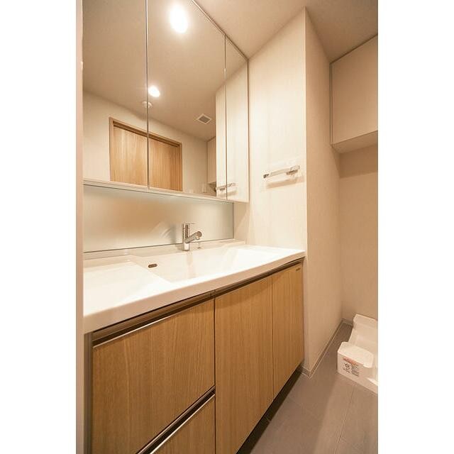 ※同仕様写真含む(内装)