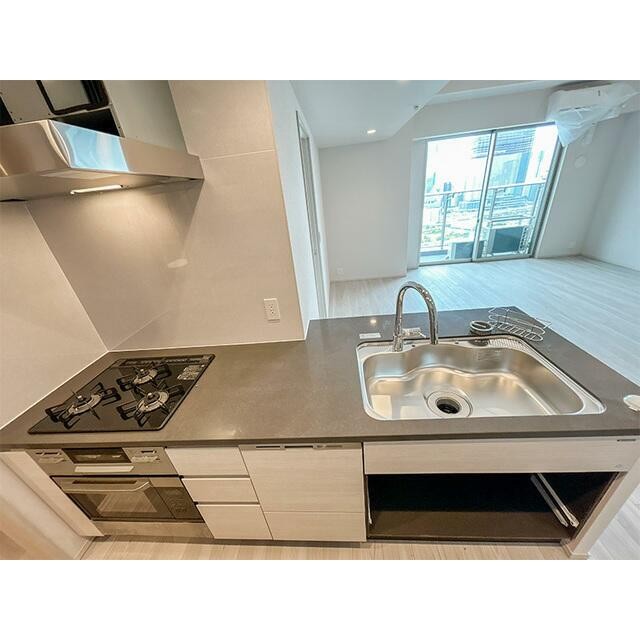 ※写真は同タイプ住戸です。(キッチン)