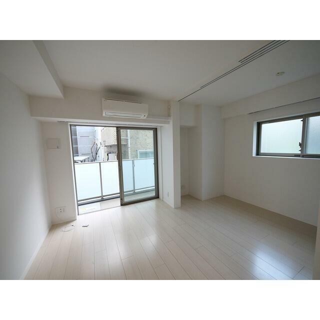 ※同仕様写真含む(居間)