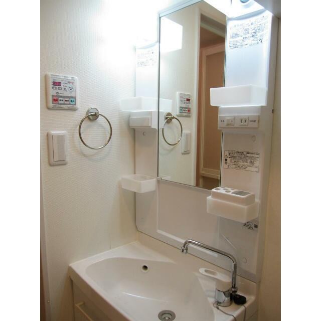 ※掲載写真別号室(内装)