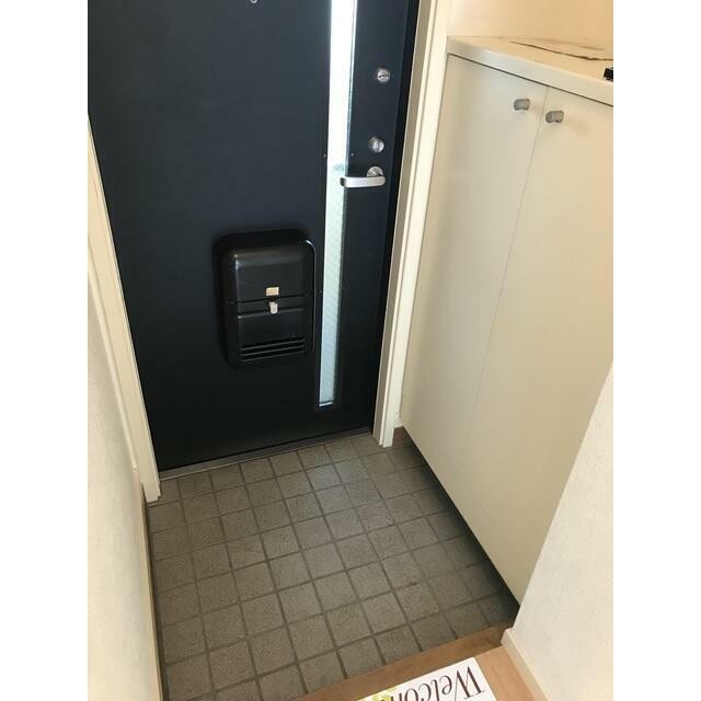 (玄関)