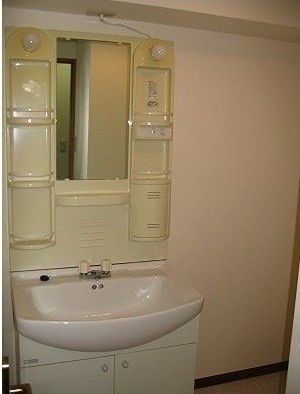 ※同仕様写真含む(内装)