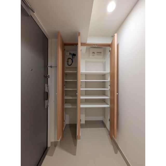 シューズボックス