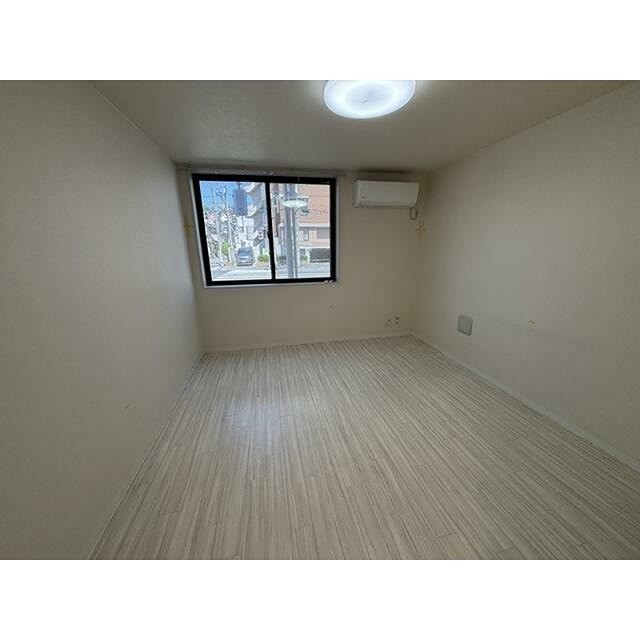 ※同仕様写真含む(居間)