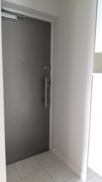 ※同仕様写真(玄関)