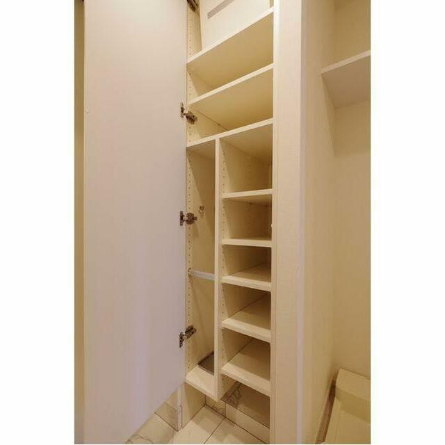 シューズボックス